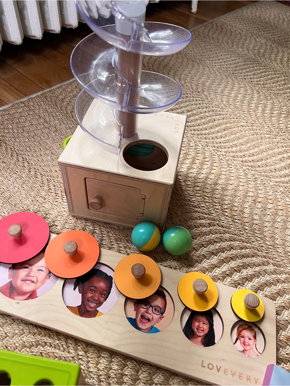 Lovevery 13-15M Kit - The Babbler Playkit - Picture 4 of 8